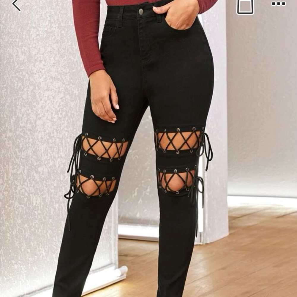 Black skinny jeans